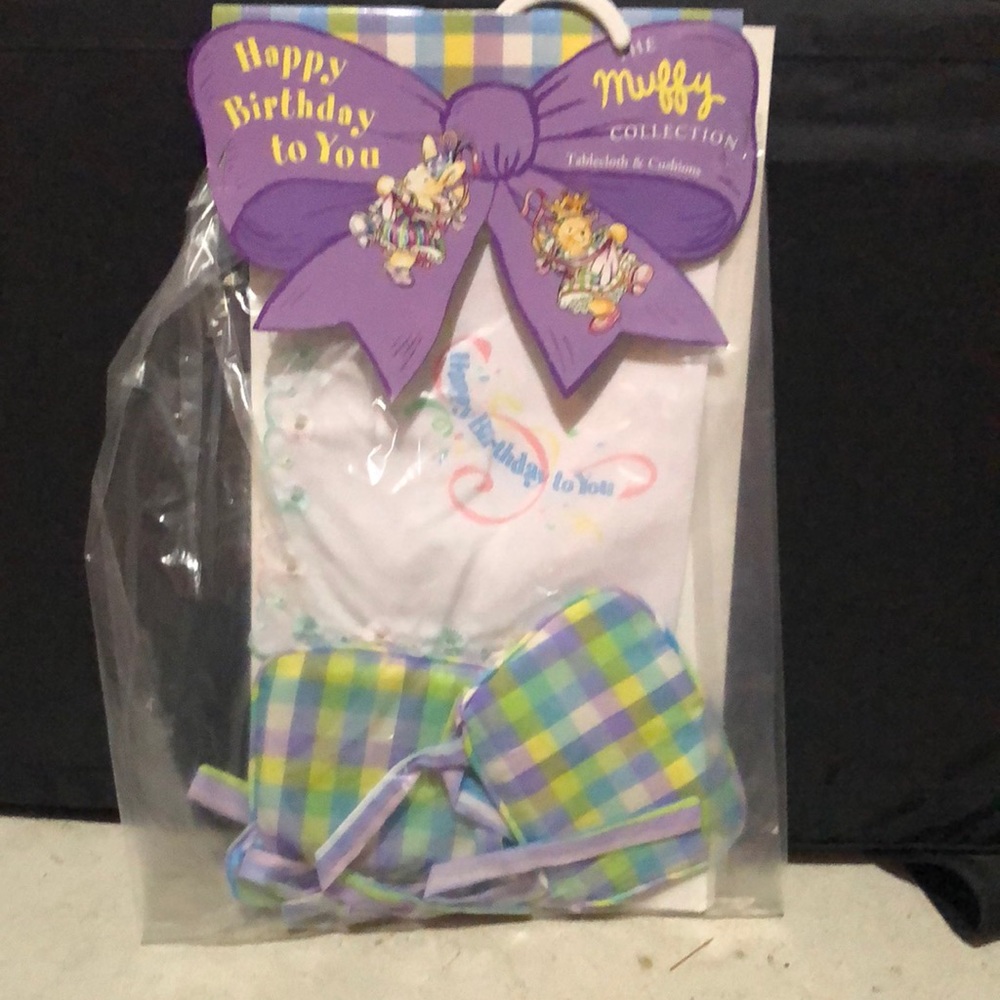 Muffy Vanderbear Birthday Collection Accessories